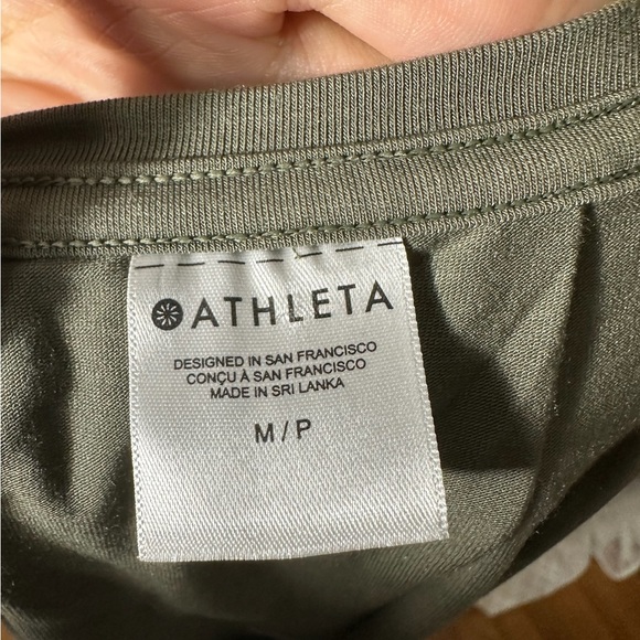 NWT- Athleta from the Power of She collection - Picture 4 of 10